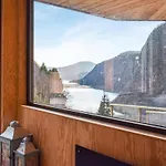 Lovely In With House Sea View * Erfjord