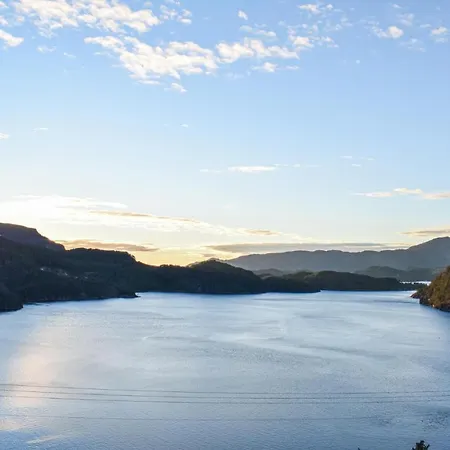Stunning In With Wifi Holiday home Erfjord