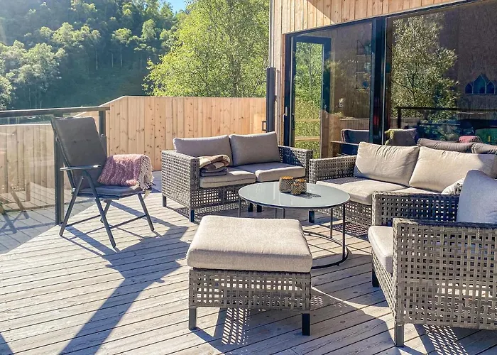 4 Bedroom Gorgeous In